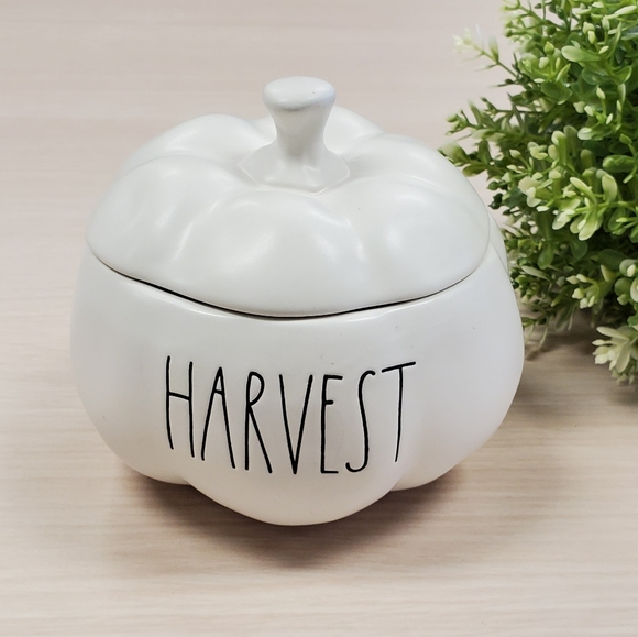 Rae Dunn White Pumpkin Scented Candle - Picture 4 of 9